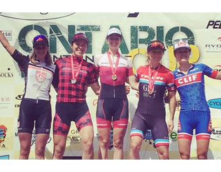 Un podium pour Cindy Montambault à la 4e étape de la Coupe Canada de vélo de montagne